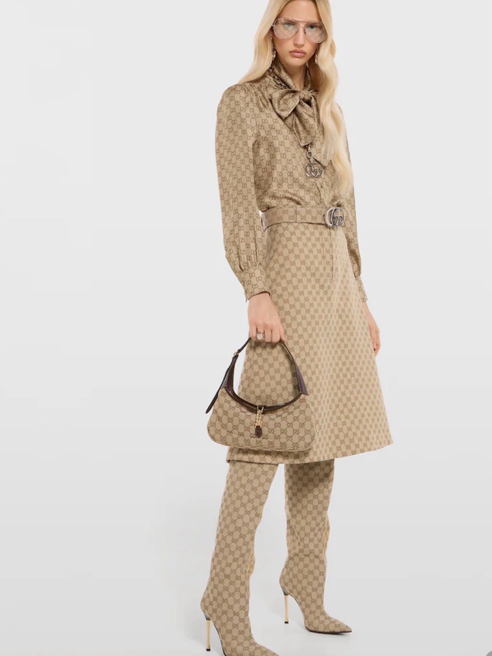 Jackie Slim Medium Shoulder Bag - Picture 3 of 9